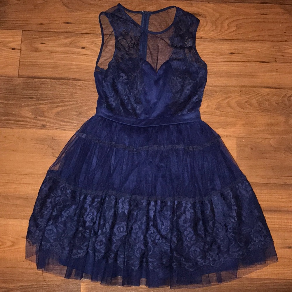 - Junior Small Dressy Dress